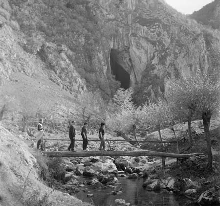 szolcsvai buvópatak